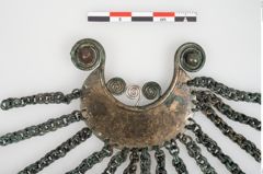 Foto von Bronzehalbmondgehängefibel (NHMW-PRAE-026253)